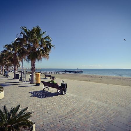 Krasas Beach Apartment Rentals Larnaca Quarto foto